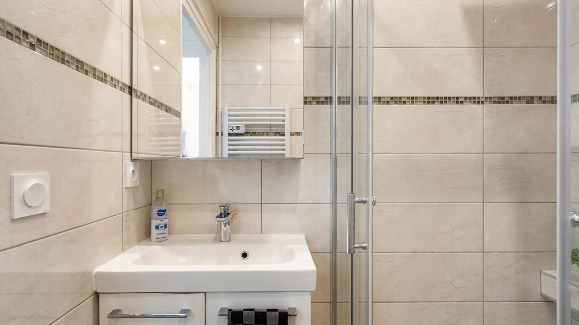 Séjour chez l'habitant Lyon Chambre Cozy - Personne Seule